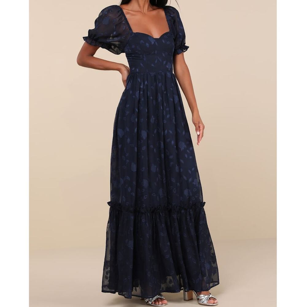 Lulus NWOT Phenomenal Sweetness Navy Floral Burnout Bustier Maxi Dress Small